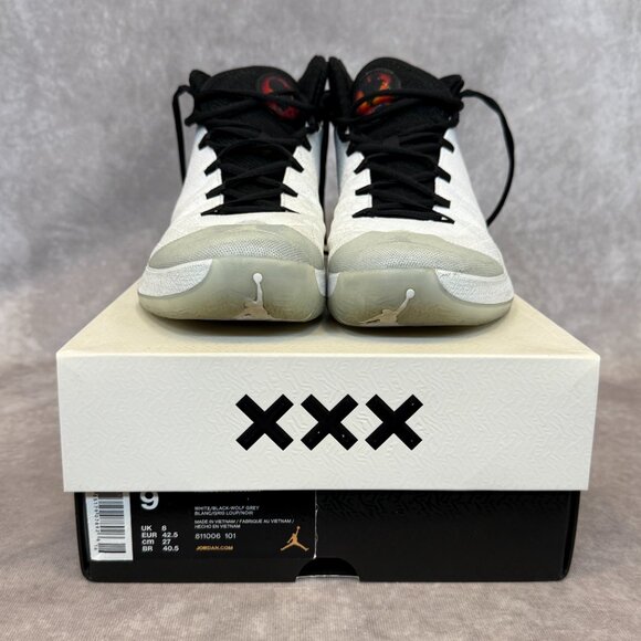 Air Jordan XXX (30) – White / Black / Wolf Grey (Men’s Size 9) Good condition main image 5